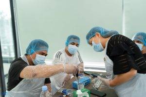 participants calibrating their thermometer